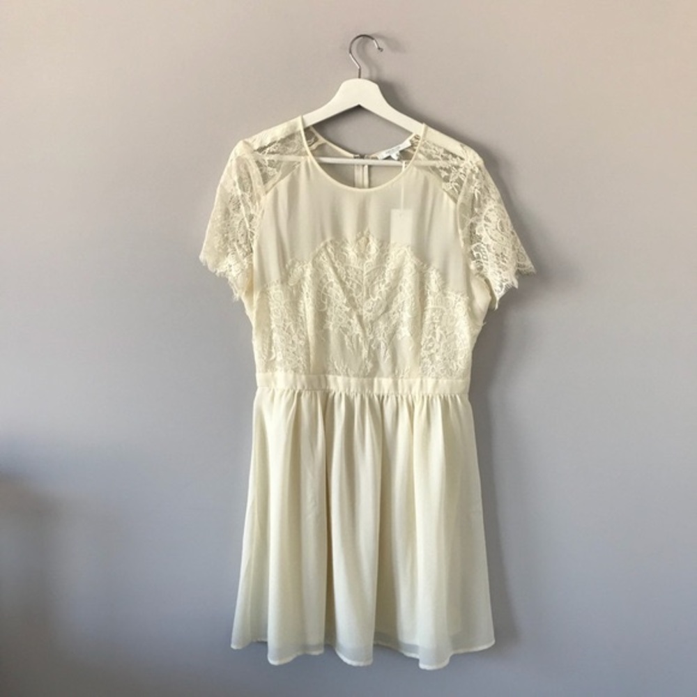 Piperlime White Lace Dress